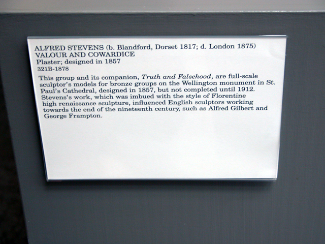 London: Victoria and Albert Museum 34